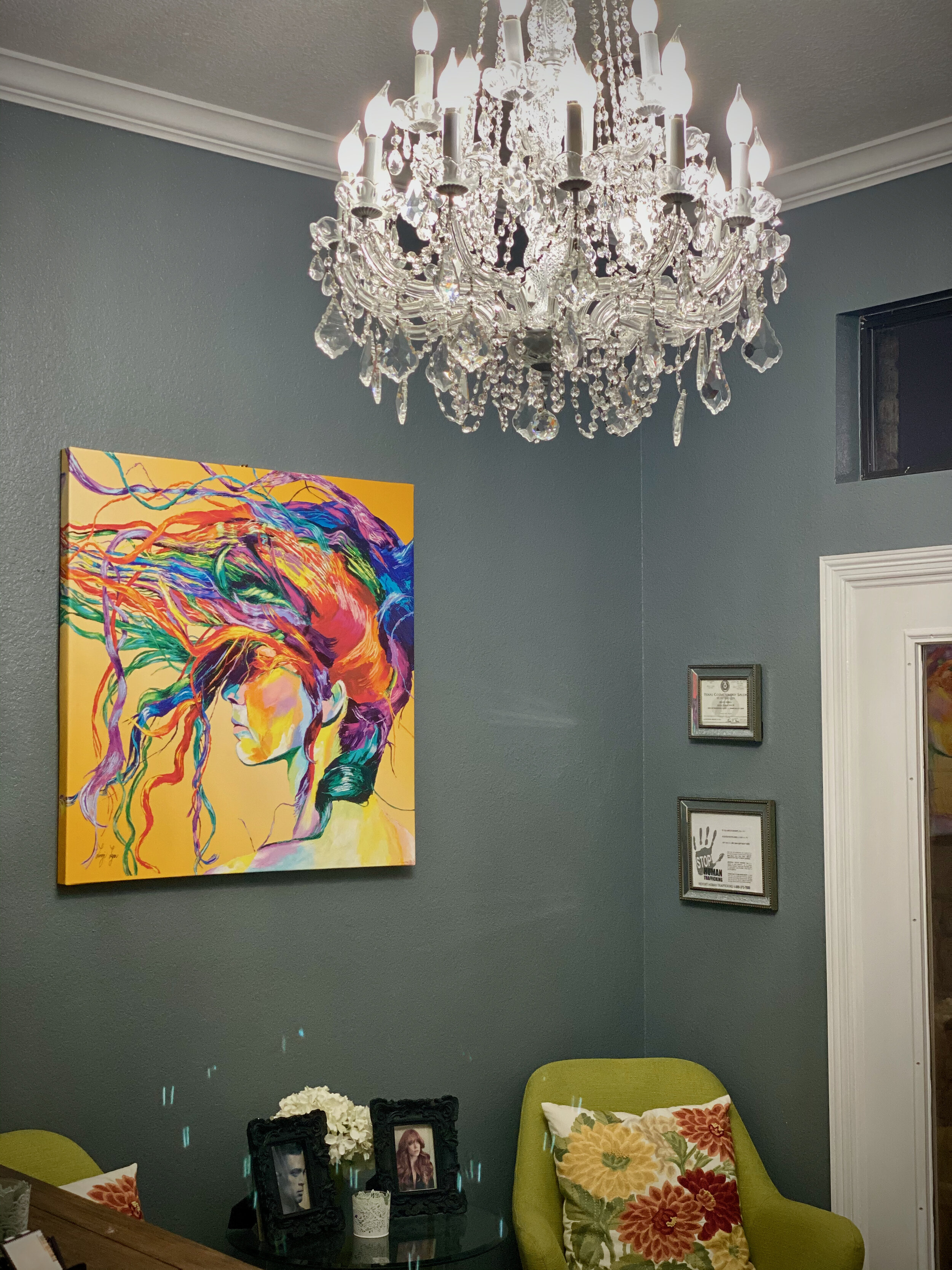 Salon interior photo 3