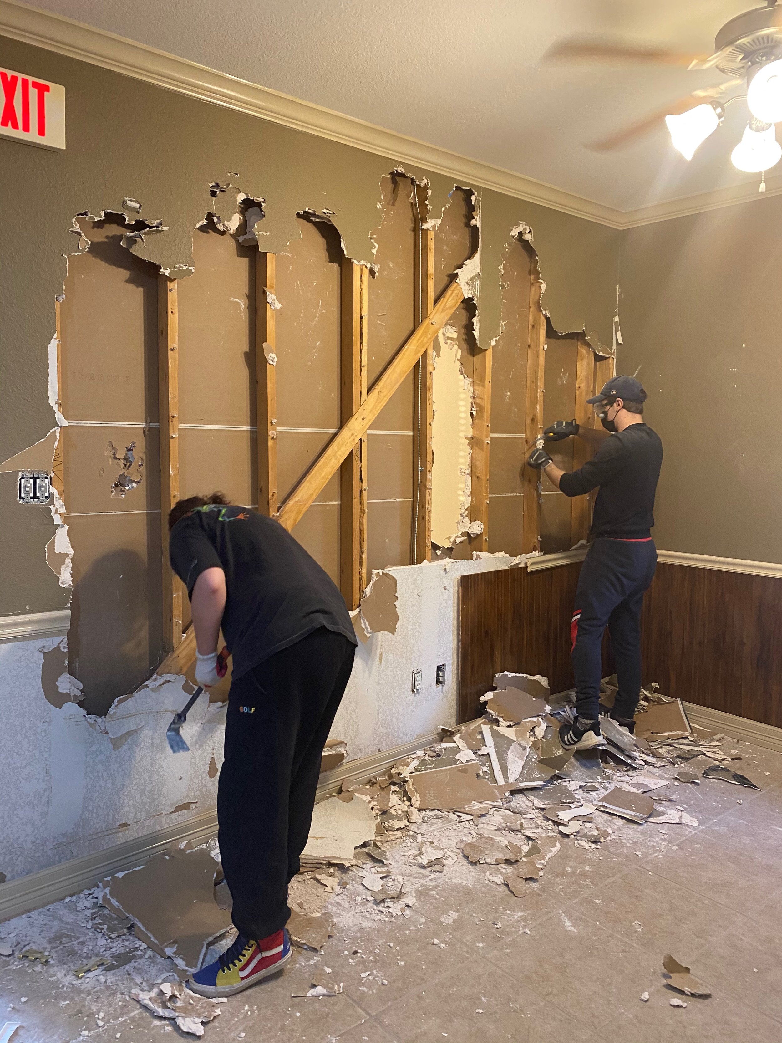 Salon location buildout photo 14