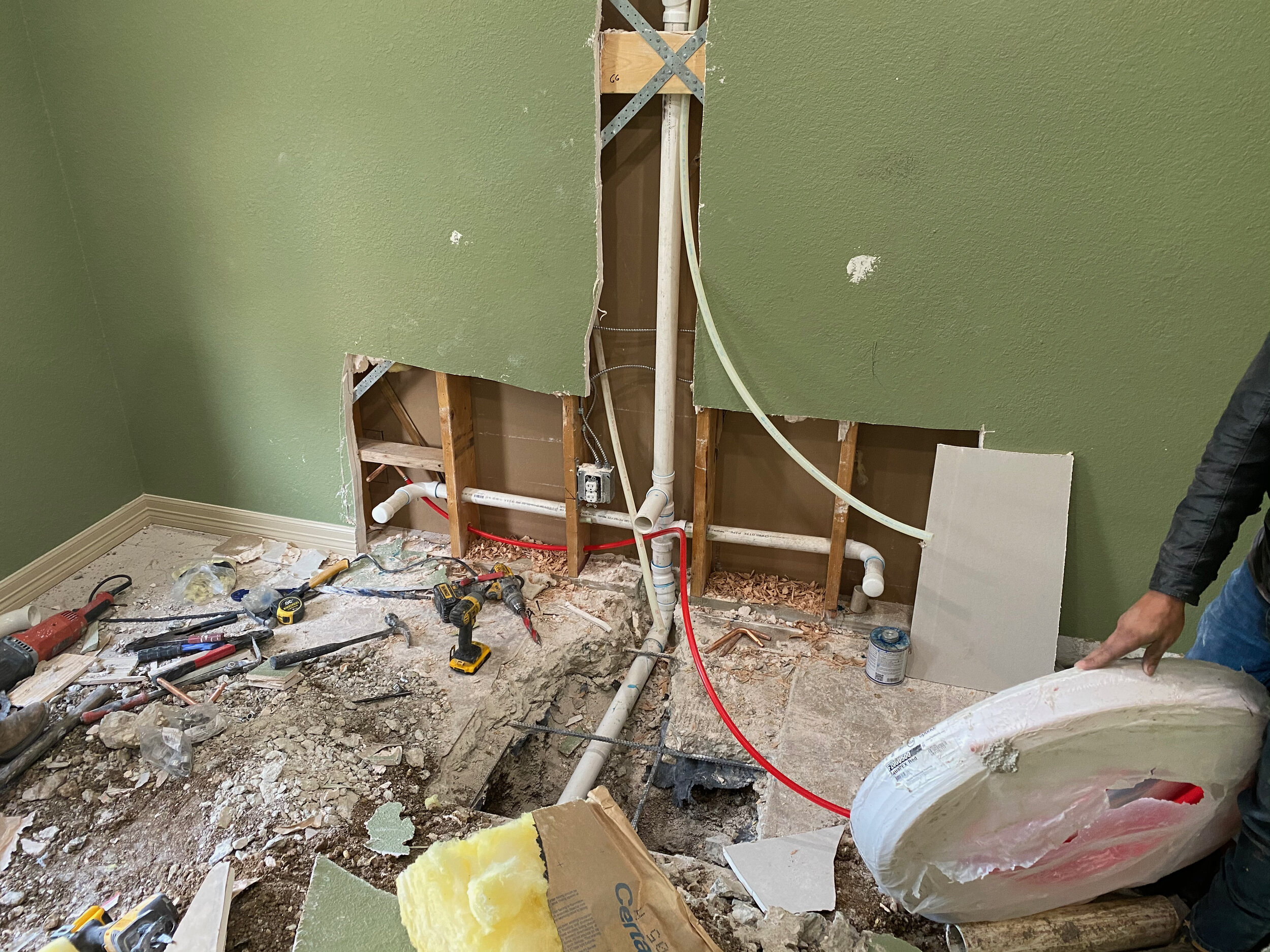 Salon location buildout photo 18